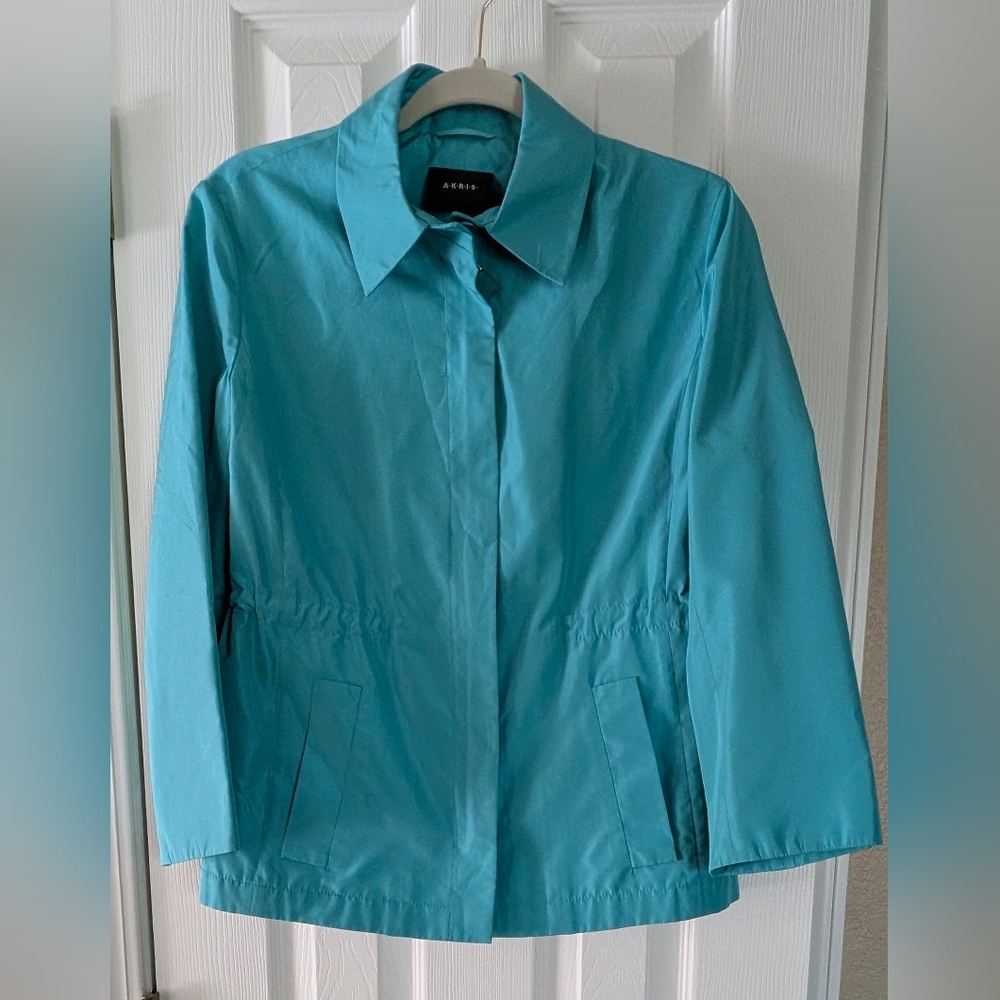 Emilio Pucci EUC Vintage Silk Scarf In A Lucite Bangle Bracelet - Picture 9 of 16